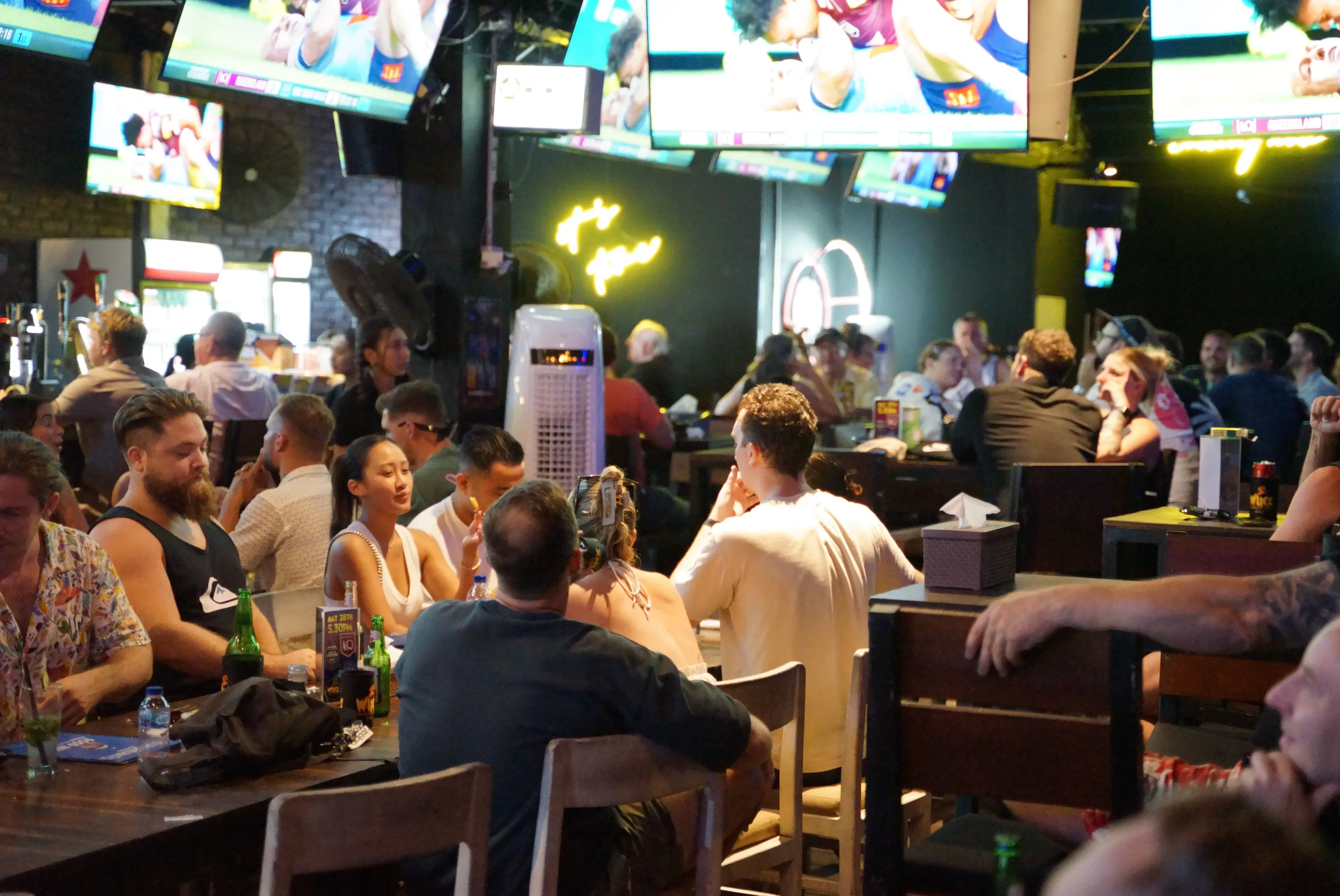 Best Nights to Catch Live Sports in Seminyak